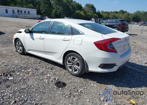 2018 Honda Civic Lx z USA, uszkodzony, nr VIN 19XFC2F57JE042755
